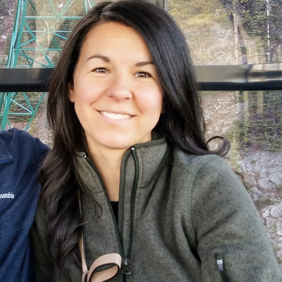 Meet the Posher - Picture 1 of 11